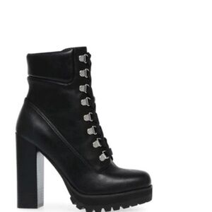 Steve Madden Black Lace-Up Platform Heeled Boot